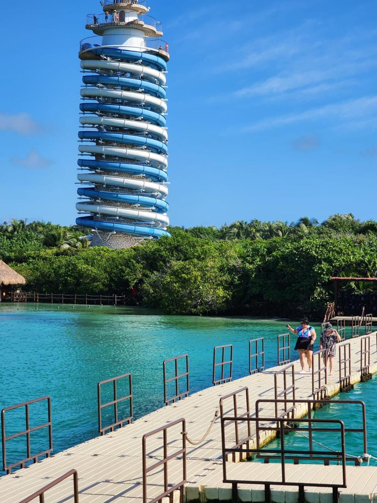 Hotel San Vicente Playa del Carmen Exterior photo