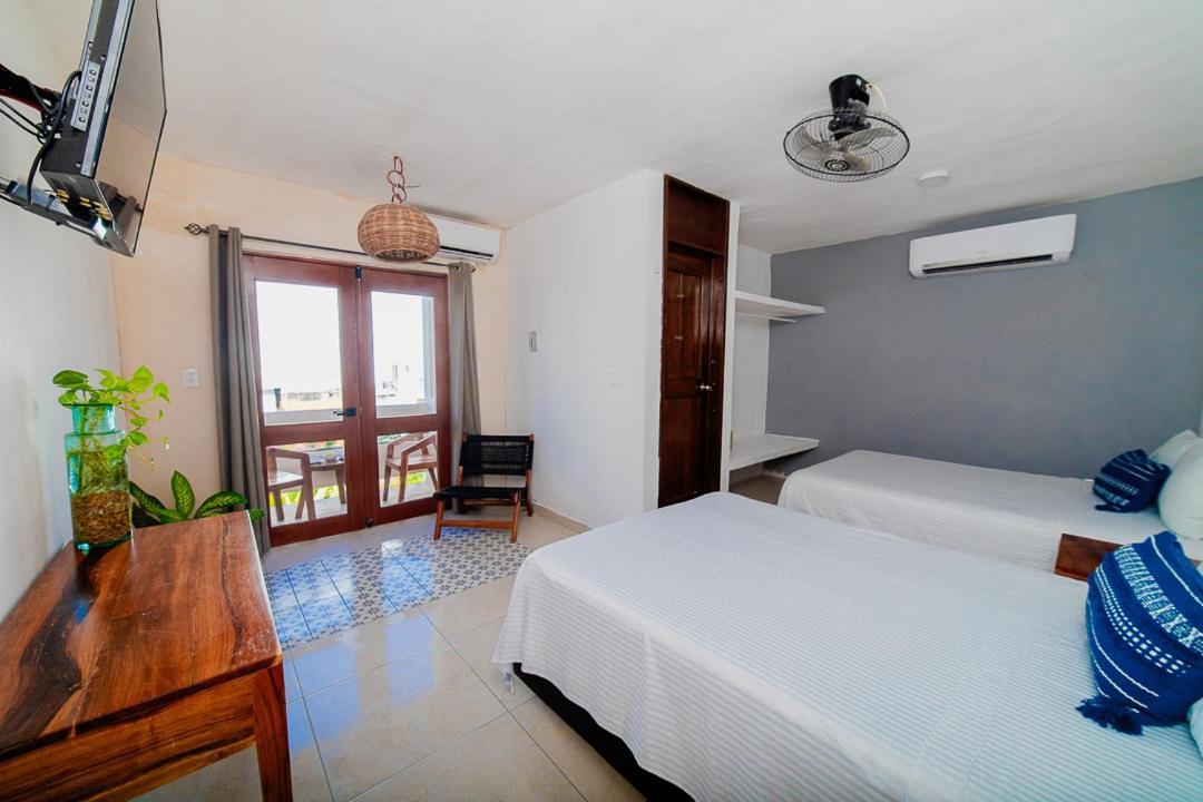 Hotel San Vicente Playa del Carmen Exterior photo